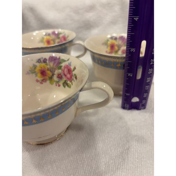 3 Steubenville Teacups Monticello Pattern Colonial Blue Trim W/ Floral Interior - Picture 5 of 6
